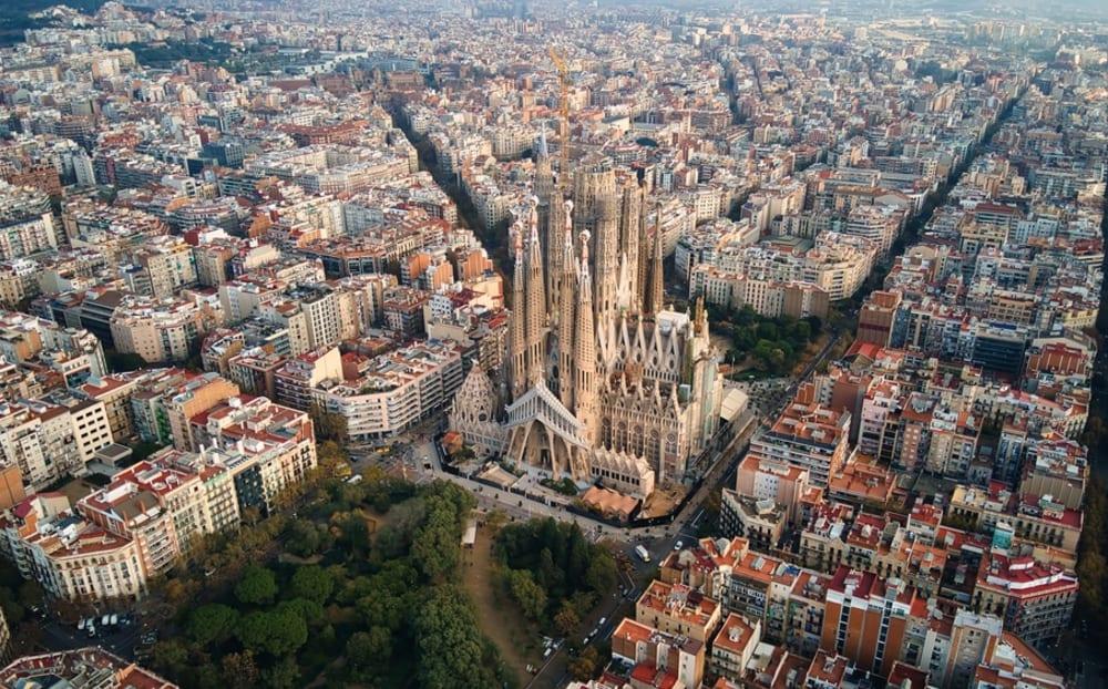 Golf course - Cathedral of Barcelona